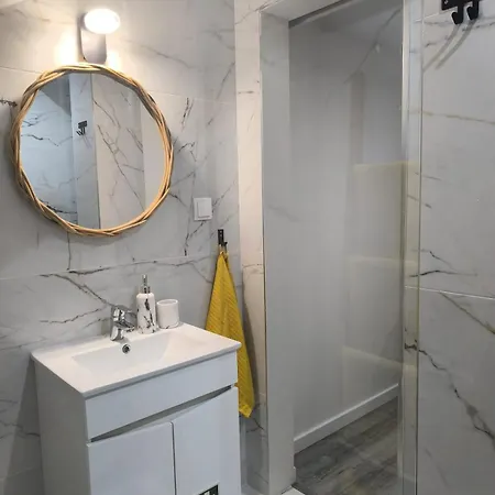 度假居 Cris Place 卡马拉-德洛布什